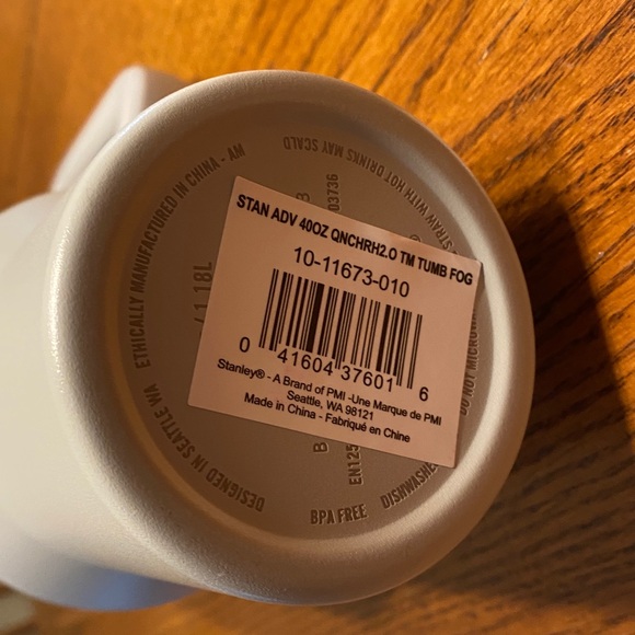 STANLEY 40 OZ. Tumbler FOG NWT - Picture 6 of 9